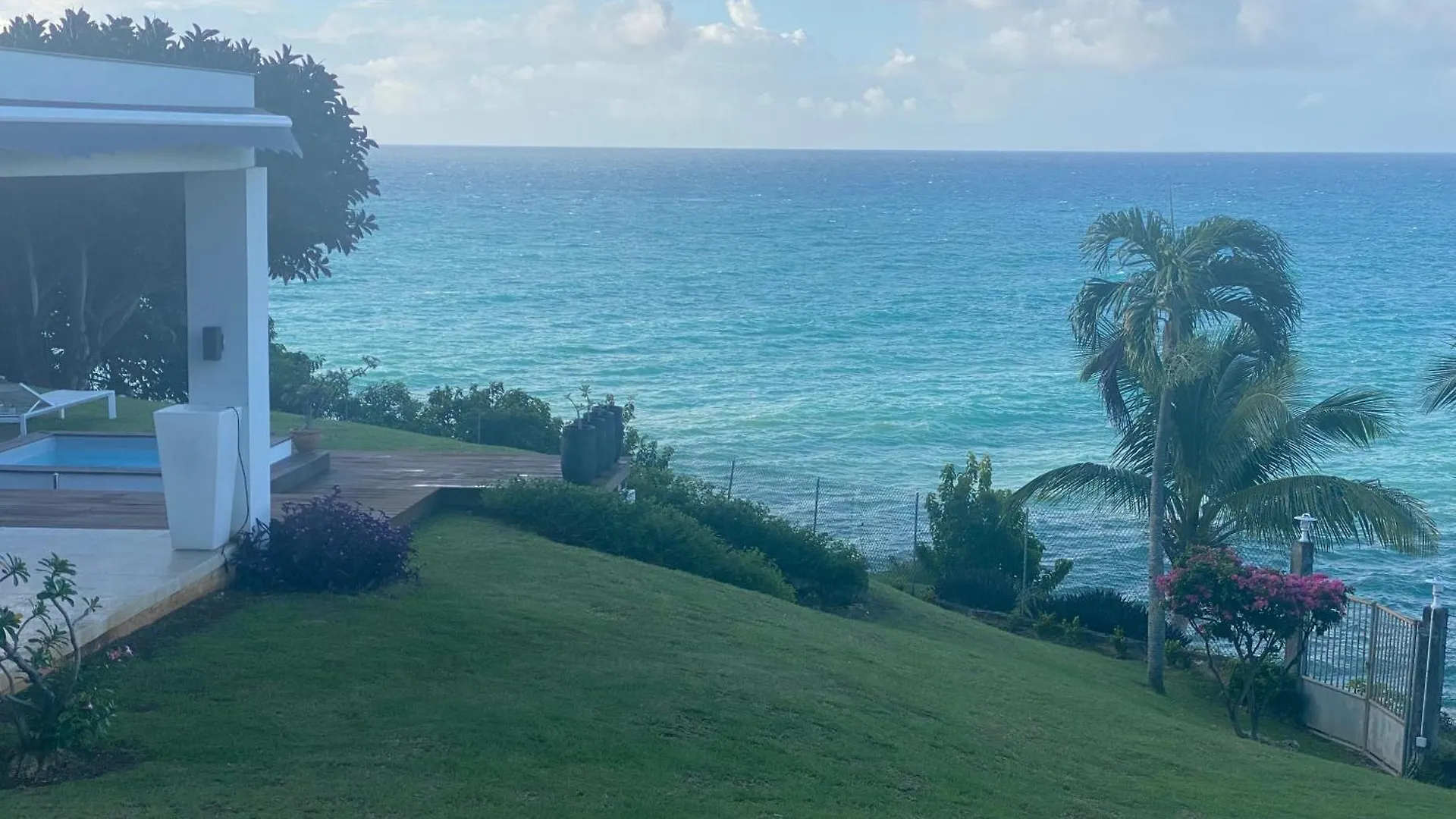 Promontoire Design Sur Mer Le Gosier  Guadeloupe